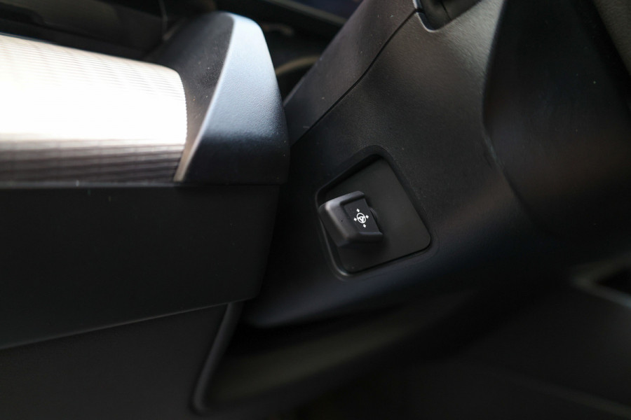BMW 5 Serie 520i  | FACELIFT | M-SPORT | MEMORY | KEYLESS | DODE HOEK | LED | SFEERVERLICHTING |