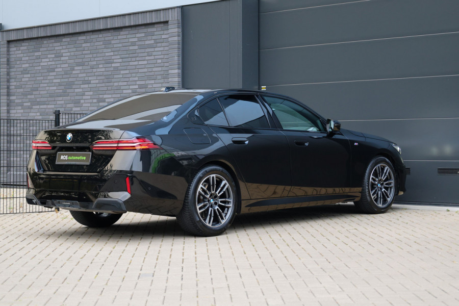 BMW 5 Serie 520i  | FACELIFT | M-SPORT | MEMORY | KEYLESS | DODE HOEK | LED | SFEERVERLICHTING |
