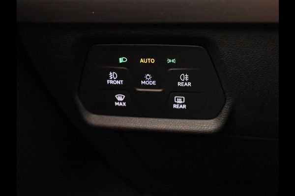 Seat Leon Sportstourer 1.5 TSI e-Hybrid FR PHEV First Edition 204 pk Automaat | Verlengde garantie | Navigatie | Parkeersensoren (Park assist) | Achteruitrijcamera | Adaptieve cruise control | Matrix LED koplampen |