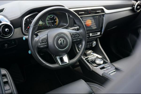 MG Mg Zs EV Luxury 45 KWH | LEDER | SCHUIFDAK | CAMERA | SNELLADER