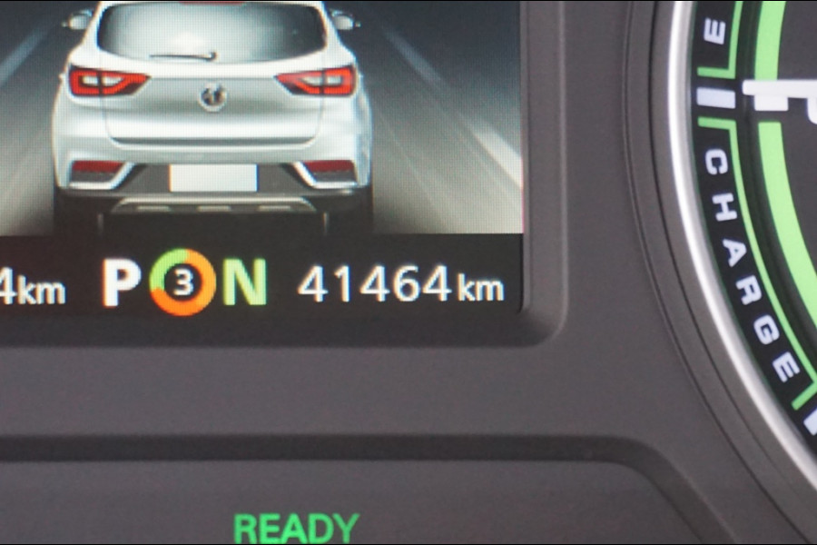 MG Mg Zs EV Luxury 45 KWH | LEDER | SCHUIFDAK | CAMERA | SNELLADER