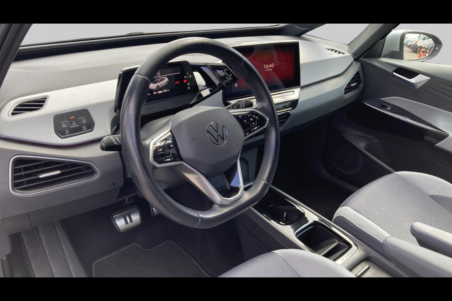 Volkswagen ID.3 Business 58 kWh 204pk SOH 89% | Camera | Stoelverwarming | IQ light | Carplay