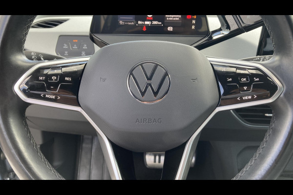 Volkswagen ID.3 Business 58 kWh 204pk SOH 89% | Camera | Stoelverwarming | IQ light | Carplay