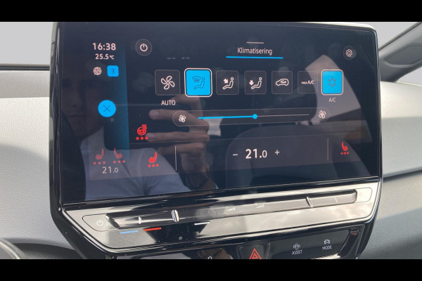 Volkswagen ID.3 Business 58 kWh 204pk SOH 89% | Camera | Stoelverwarming | IQ light | Carplay