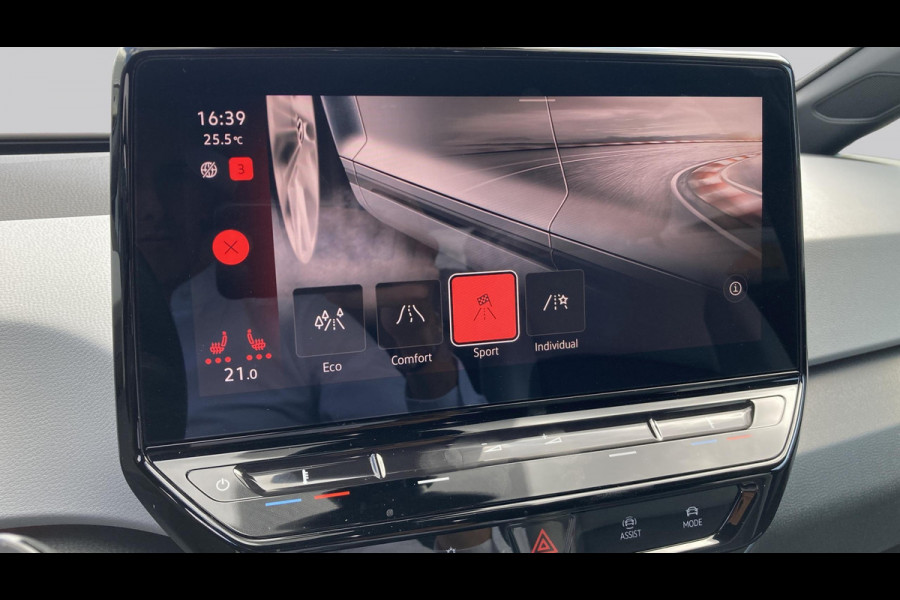 Volkswagen ID.3 Business 58 kWh 204pk SOH 89% | Camera | Stoelverwarming | IQ light | Carplay