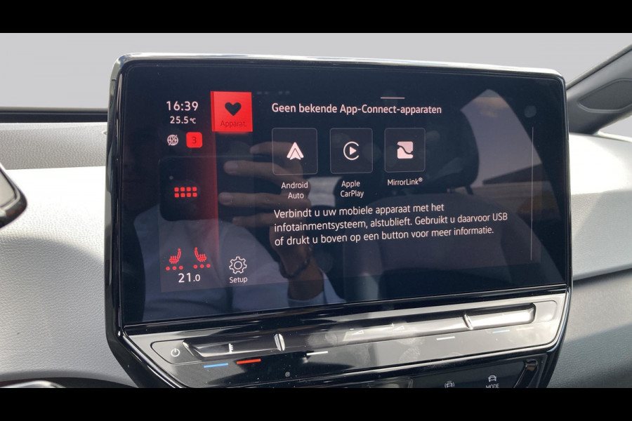 Volkswagen ID.3 Business 58 kWh 204pk SOH 89% | Camera | Stoelverwarming | IQ light | Carplay