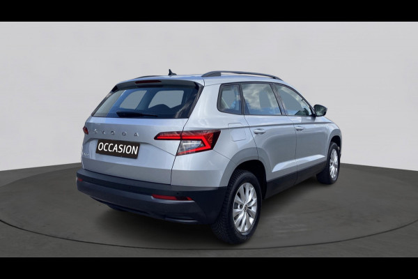 Škoda Karoq 1.5 TSI 150pk DSG ACT Business Edition | Wegkl. trekhaak | Navigatie | Clima | Led