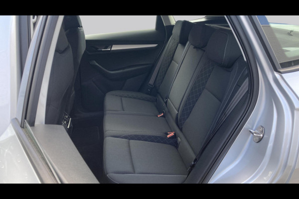 Škoda Karoq 1.5 TSI 150pk DSG ACT Business Edition | Wegkl. trekhaak | Navigatie | Clima | Led