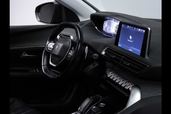 Peugeot 3008 1.2 PureTech Allure Avantage Sport (APPLE CARPLAY,NAVI,CAMERA,360 VIEW,CLIMATE,CRUISE,GETINT,LED,TREKHAAK,LM VELGEN)
