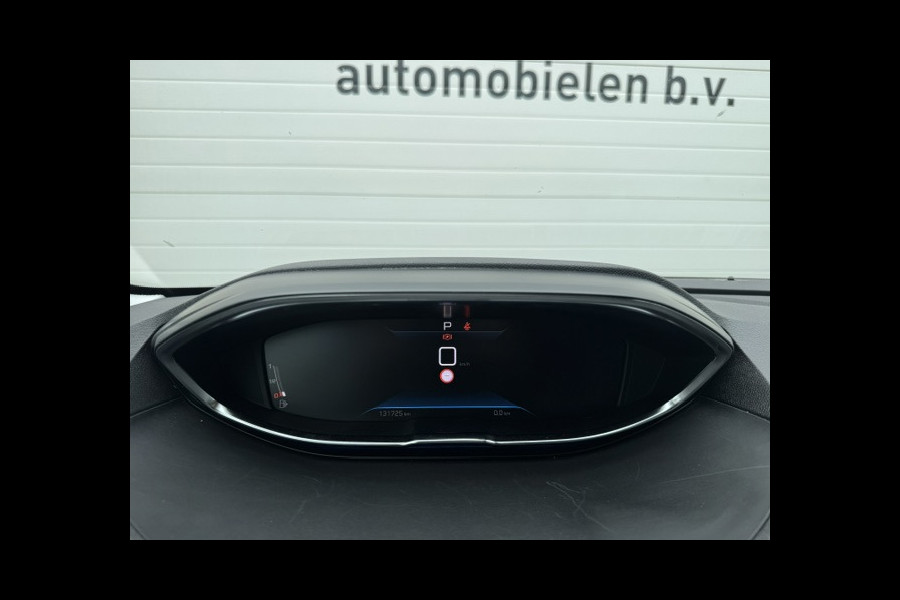 Peugeot 5008 2.0 HDI Allure - 7 pers.-Trekhaak-LED-Keyless