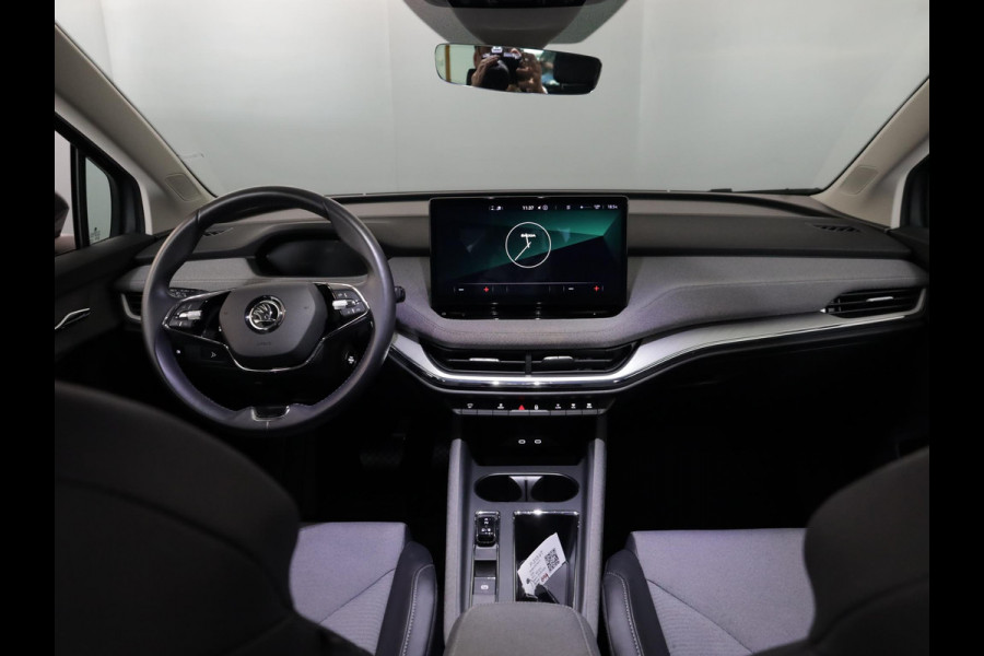 Škoda ENYAQ iV 60 180 pk | soh 90,60% | Navigatie | Parkeersensoren (Park assist) | Keyless | Apple Carplay/Android Auto |