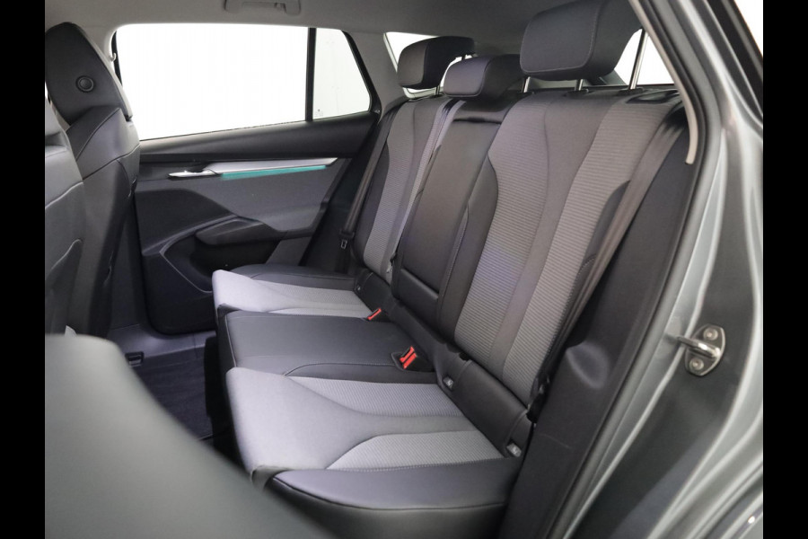 Škoda ENYAQ iV 60 180 pk | soh 90,60% | Navigatie | Parkeersensoren (Park assist) | Keyless | Apple Carplay/Android Auto |