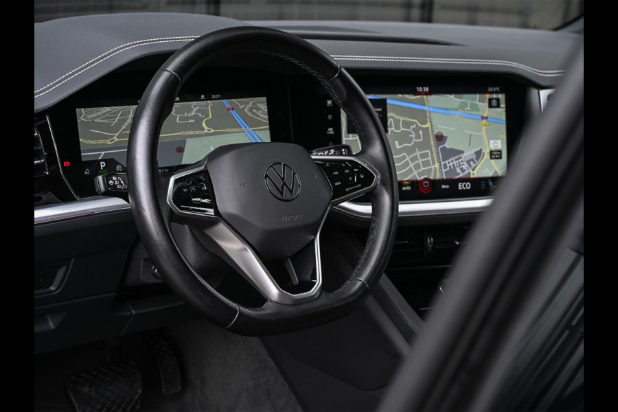 Volkswagen Touareg 3.0 TSi eHybrid 4MOTION | Panoramadak | Night Vision | Luchtvering | Massagestoelen + Ventilatie | Dynaudio | HUD | 360 Camera | Ambiance Interieur | Trekhaak | Soft Close | Stoelverwarming V+A |
