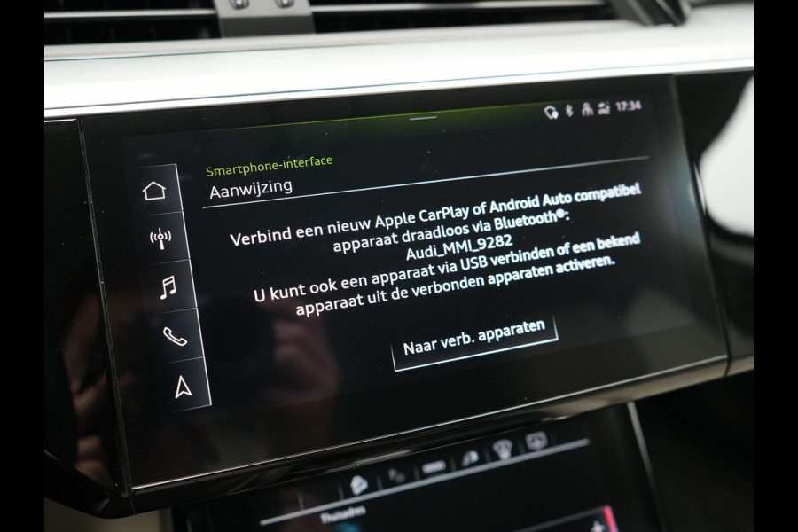 Audi Q8 e-tron 55 quattro S Line 114 kWh 408pk Dealer O.H | Trekhaak Afn. | Adaptive Cruise | Camera | Head Up | Matrix LED | Lederen Sportstoelen Memory & Ventilatie | Apple Carplay | Virtual | Stoelverwarming | Navigatie | DAB | 20"L.M |