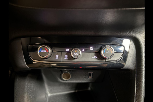 Opel CORSA-E 50 kWh 3 Fase Airco Cruise control LED Parkeersensoren