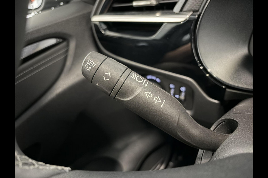 Opel CORSA-E 50 kWh 3 Fase Airco Cruise control LED Parkeersensoren