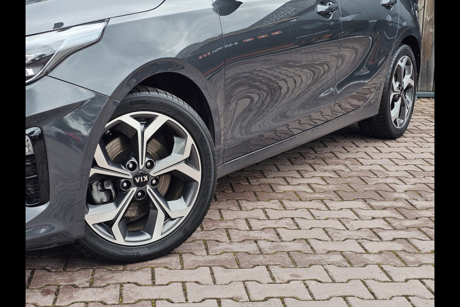 Kia Ceed 1.4 T-GDi ExecutiveLine | Navi | Pano | Trekhaak | Leer | Stoelverwarming | Keyless | Elek. stoelen |