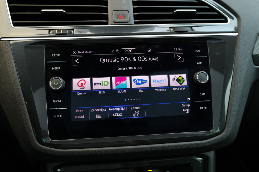 Volkswagen Tiguan 1.4 TSI eHybrid R-Line Business | BTW | PANORAMADAK | IQ-LIGHT | KEYLESS | ACC | ELEK KOFFERKLEP |