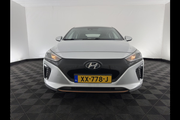 Hyundai IONIQ Comfort EV (INCL-BTW) Aut. *ADAPTIVE-CRUISE | DIGI-COCKPIT | SHIFTPADDLES | LANE-ASSIST | CCS-FASTLOADER | CRUISE | CAMERA | KEYLESS | DAB+ | NAVI-FULLMAP | ECC | PDC | 16"*