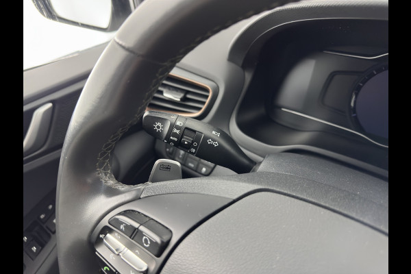 Hyundai IONIQ Comfort EV (INCL-BTW) Aut. *ADAPTIVE-CRUISE | DIGI-COCKPIT | SHIFTPADDLES | LANE-ASSIST | CCS-FASTLOADER | CRUISE | CAMERA | KEYLESS | DAB+ | NAVI-FULLMAP | ECC | PDC | 16"*
