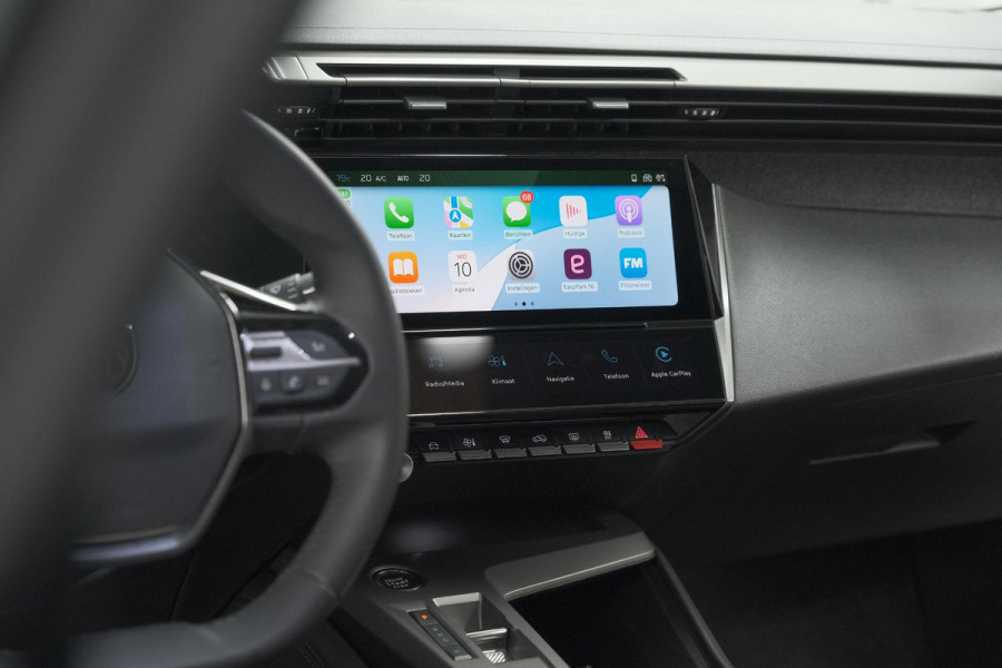 Peugeot 408 Hybrid 136 e-DCS6 Allure | 360 Camera | Adaptieve Cruise Control | Navigatie