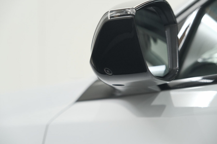 Peugeot 408 Hybrid 136 e-DCS6 Allure | 360 Camera | Adaptieve Cruise Control | Navigatie