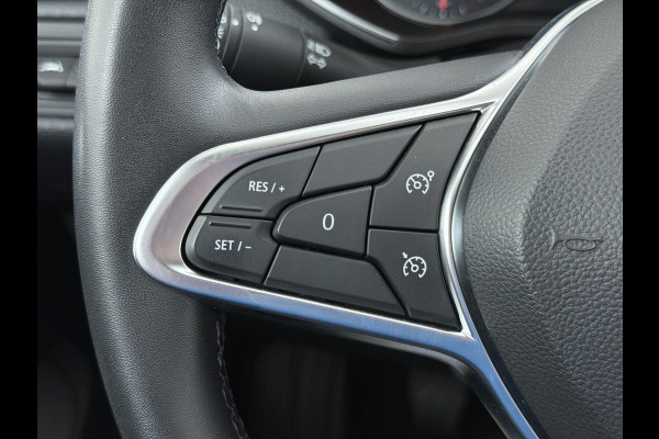 Renault Clio **Gereserveerd** TCe 92pk 5drs Navi CruiseControl Dab Apple/Android Usb Bordherk. Lane-dep. Botswaarsch. Led Start/Stop Isofix Boordcomputer Bluetooth Elek.Ramen/Spiegels 1.0 TCe Zen