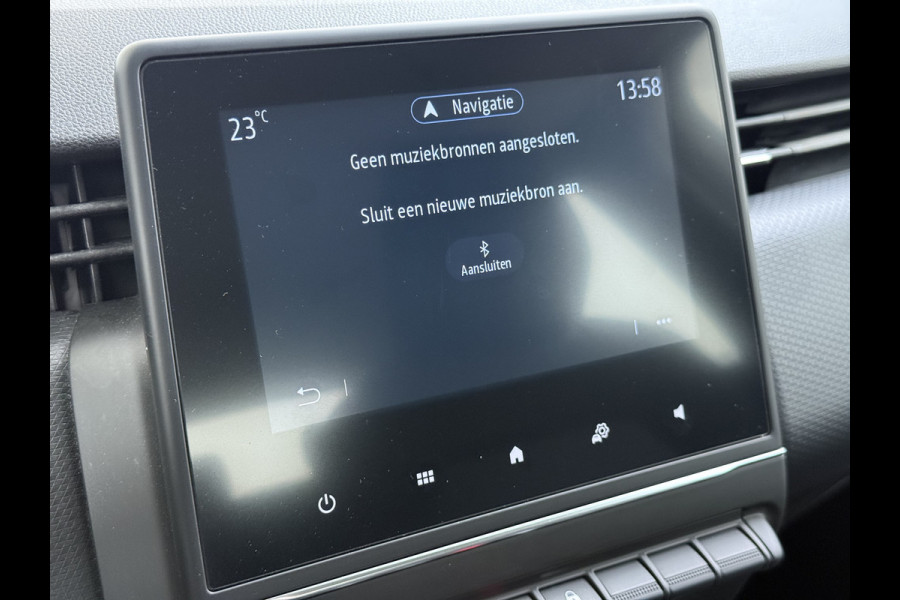 Renault Clio **Gereserveerd** TCe 92pk 5drs Navi CruiseControl Dab Apple/Android Usb Bordherk. Lane-dep. Botswaarsch. Led Start/Stop Isofix Boordcomputer Bluetooth Elek.Ramen/Spiegels 1.0 TCe Zen