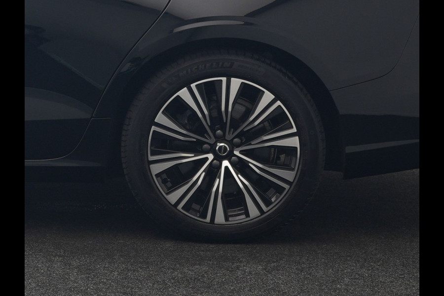 Volvo V60 T6 PHEV AWD Plus Bright 350pk Dealer O.H | Trekhaak Af Fabriek | Adaptive Cruise | Camera | Lederen Sportstoelen Memory & Verwarmd | Apple Carplay | Keyless | Google Assistant & Maps | Stuurverwarming | Pilot Assist | Virtual | Navigatie | DAB | 18"L.M | Plug In Hybrid |