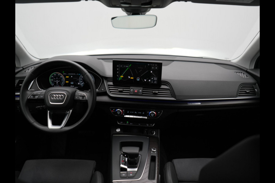 Audi Q5 50 TFSI e quattro Advanced edition PHEV 300pk Dealer O.H | Adaptive Cruise | Camera | BLIS | Apple Carplay | Alcantara Sportstoelen Verwarmd | Sfeerverlichting | Navigatie | Virtual | DAB | Plug In Hybrid |