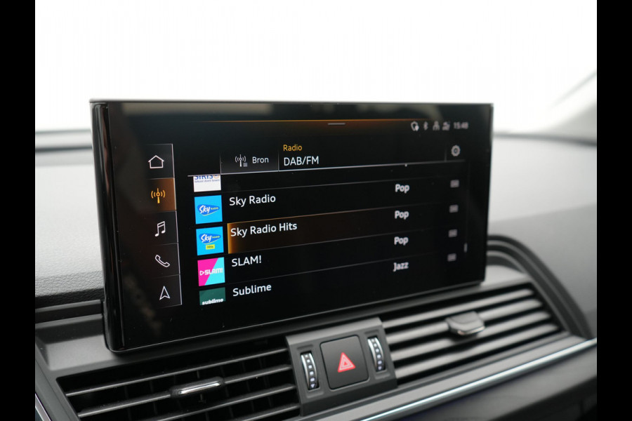 Audi Q5 50 TFSI e quattro Advanced edition PHEV 300pk Dealer O.H | Adaptive Cruise | Camera | BLIS | Apple Carplay | Alcantara Sportstoelen Verwarmd | Sfeerverlichting | Navigatie | Virtual | DAB | Plug In Hybrid |
