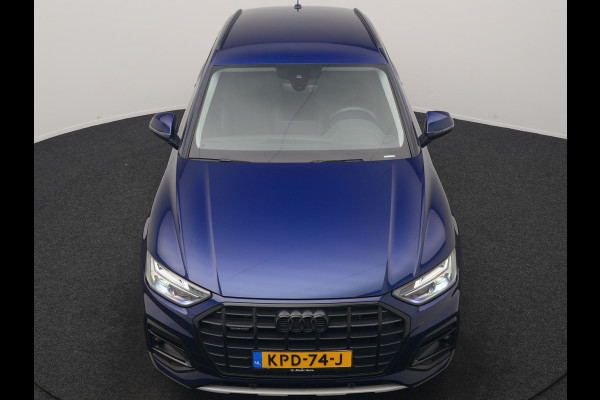 Audi Q5 50 TFSI e quattro Advanced edition PHEV 300pk Dealer O.H | Adaptive Cruise | Camera | BLIS | Apple Carplay | Alcantara Sportstoelen Verwarmd | Sfeerverlichting | Navigatie | Virtual | DAB | Plug In Hybrid |