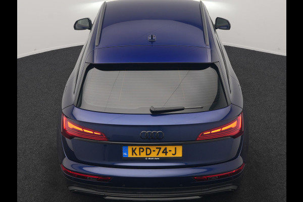 Audi Q5 50 TFSI e quattro Advanced edition PHEV 300pk Dealer O.H | Adaptive Cruise | Camera | BLIS | Apple Carplay | Alcantara Sportstoelen Verwarmd | Sfeerverlichting | Navigatie | Virtual | DAB | Plug In Hybrid |