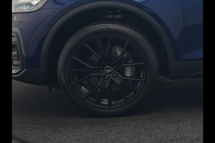 Audi Q5 50 TFSI e quattro Advanced edition PHEV 300pk Dealer O.H | Adaptive Cruise | Camera | BLIS | Apple Carplay | Alcantara Sportstoelen Verwarmd | Sfeerverlichting | Navigatie | Virtual | DAB | Plug In Hybrid |