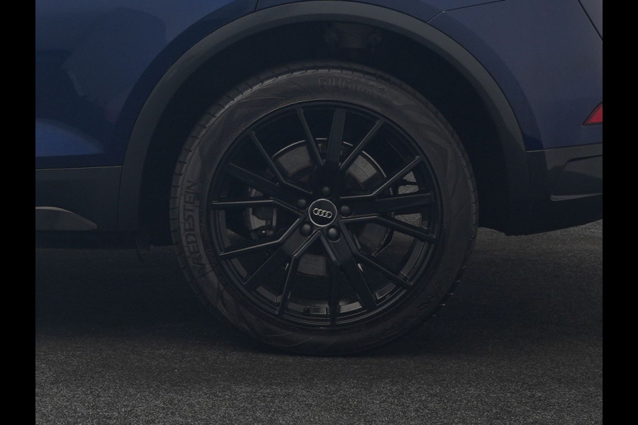 Audi Q5 50 TFSI e quattro Advanced edition PHEV 300pk Dealer O.H | Adaptive Cruise | Camera | BLIS | Apple Carplay | Alcantara Sportstoelen Verwarmd | Sfeerverlichting | Navigatie | Virtual | DAB | Plug In Hybrid |