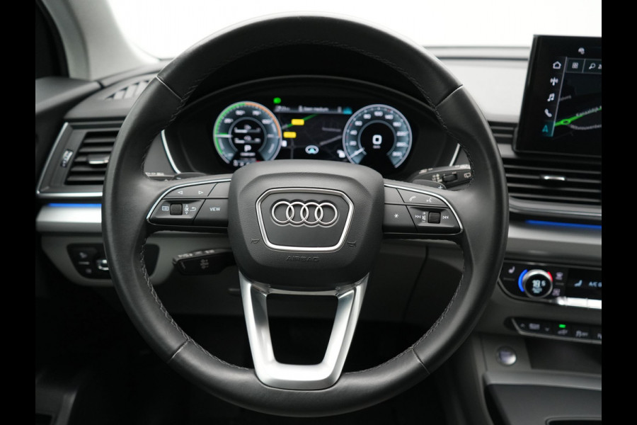 Audi Q5 55 TFSI e S Line PHEV 367pk Dealer O.H. | Trekhaak Af Fabriek | 360 Camera | Alcantara Sportstoelen Verwarmd | Cruise Control | Keyless | Sfeerverlichting | Virtual | Navigatie | DAB | 20"L.M | Plug In Hybrid |