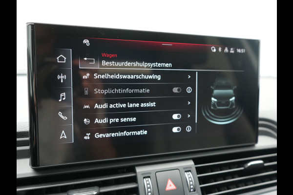 Audi Q5 55 TFSI e S Line PHEV 367pk Dealer O.H. | Trekhaak Af Fabriek | 360 Camera | Alcantara Sportstoelen Verwarmd | Cruise Control | Keyless | Sfeerverlichting | Virtual | Navigatie | DAB | 20"L.M | Plug In Hybrid |