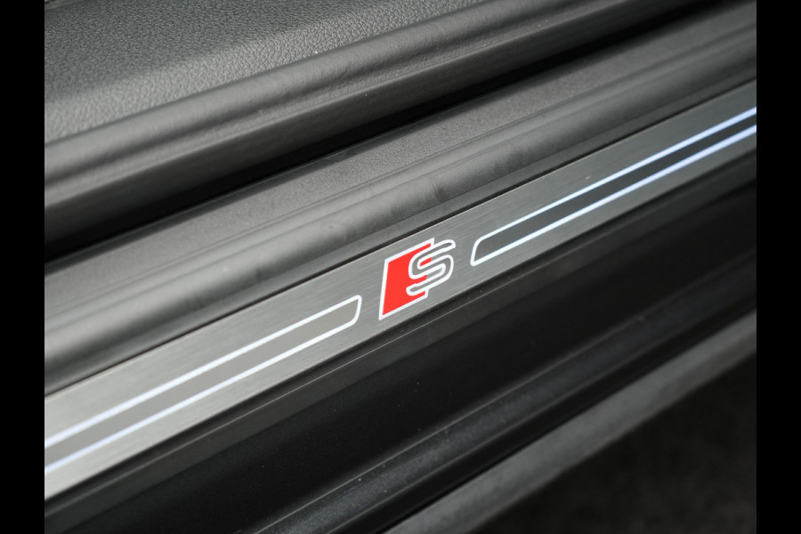 Audi Q5 55 TFSI e S Line PHEV 367pk Dealer O.H. | Trekhaak Af Fabriek | 360 Camera | Alcantara Sportstoelen Verwarmd | Cruise Control | Keyless | Sfeerverlichting | Virtual | Navigatie | DAB | 20"L.M | Plug In Hybrid |