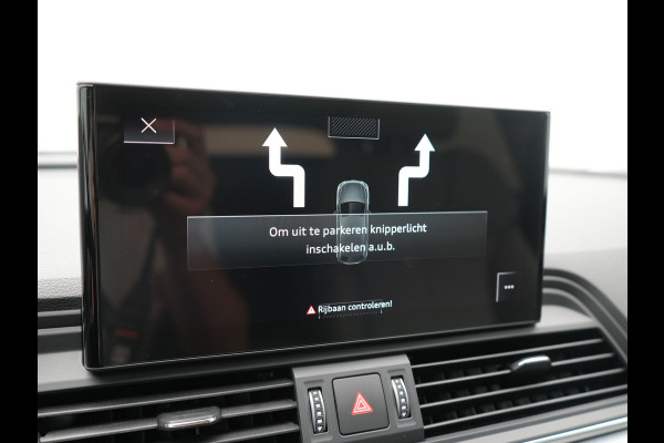 Audi Q5 55 TFSI e S Line PHEV 367pk Dealer O.H. | Trekhaak Af Fabriek | 360 Camera | Alcantara Sportstoelen Verwarmd | Cruise Control | Keyless | Sfeerverlichting | Virtual | Navigatie | DAB | 20"L.M | Plug In Hybrid |