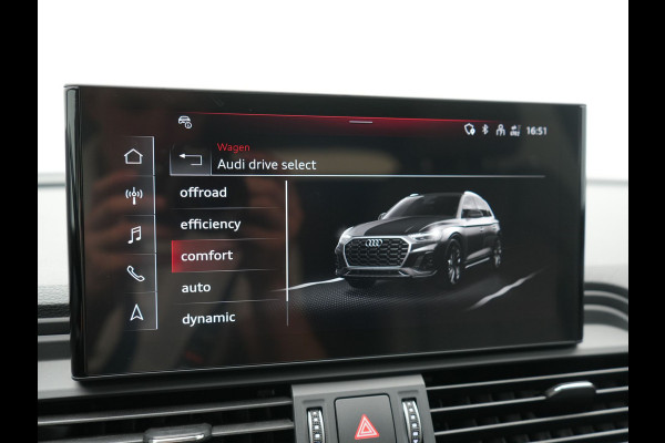Audi Q5 55 TFSI e S Line PHEV 367pk Dealer O.H. | Trekhaak Af Fabriek | 360 Camera | Alcantara Sportstoelen Verwarmd | Cruise Control | Keyless | Sfeerverlichting | Virtual | Navigatie | DAB | 20"L.M | Plug In Hybrid |