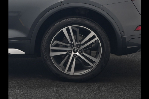 Audi Q5 55 TFSI e S Line PHEV 367pk Dealer O.H. | Trekhaak Af Fabriek | 360 Camera | Alcantara Sportstoelen Verwarmd | Cruise Control | Keyless | Sfeerverlichting | Virtual | Navigatie | DAB | 20"L.M | Plug In Hybrid |