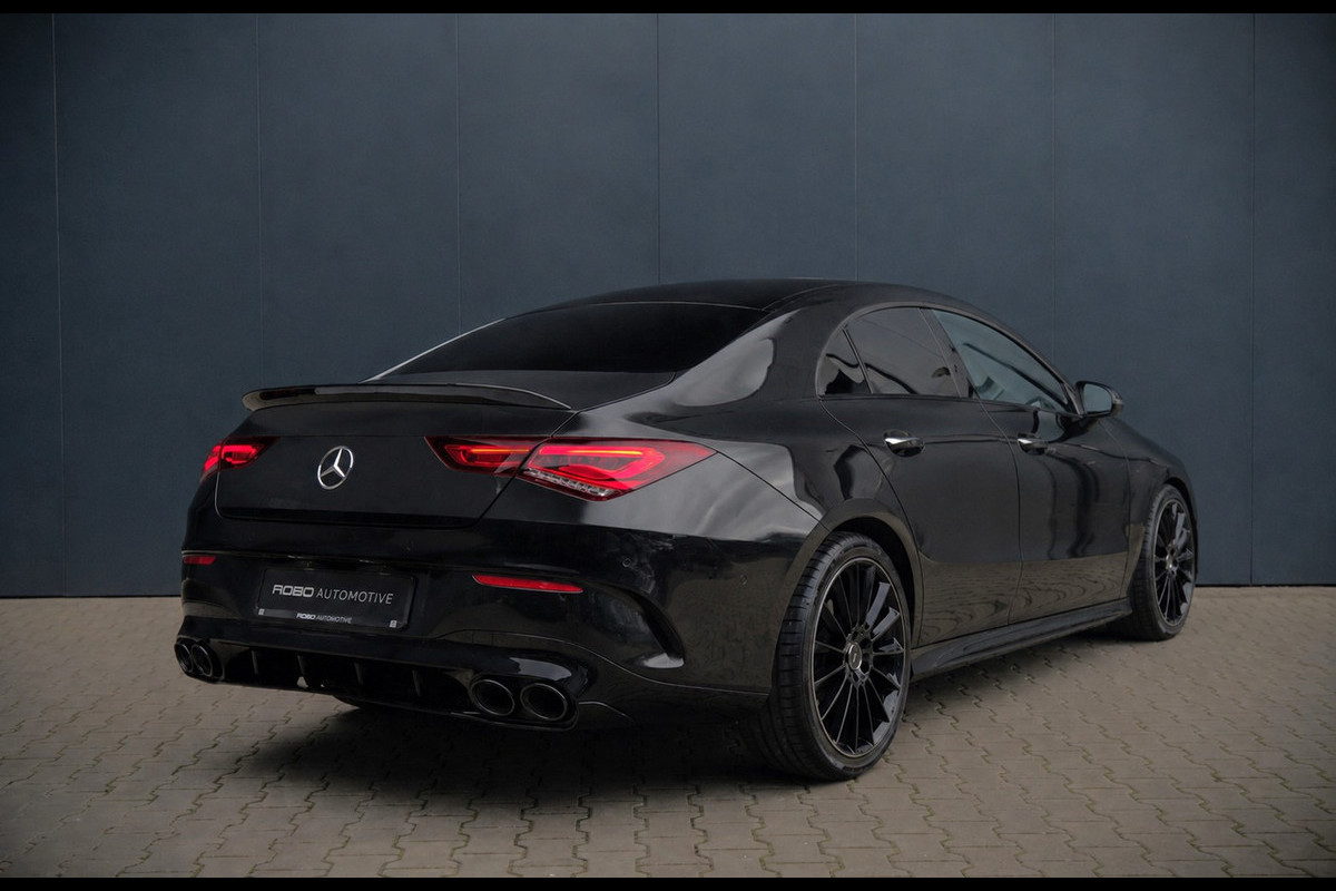 Mercedes-Benz CLA-Klasse 180 Business Solution AMG | Stoelverwarming | Parkeersensoren | Navigatie | Cruise Control | Ambiance Verlichting | Keyless | Camera | Climate Control