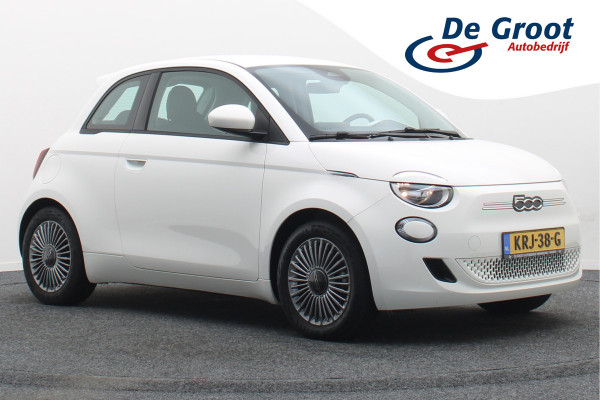 Fiat 500E Icon 42 kWh Virtual Cockpit, Cruise, Apple Carplay, Lane Assist, Climate, DAB, LED, 16''