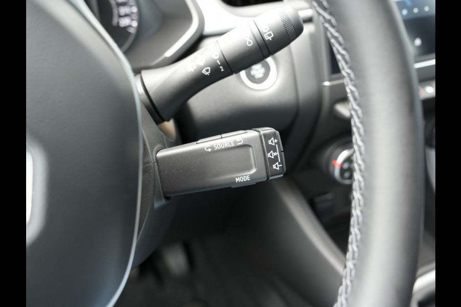 Renault Captur 1.0 TCe 90 evolution | LED | Keyless | Cruise Control | Apple Carplay |