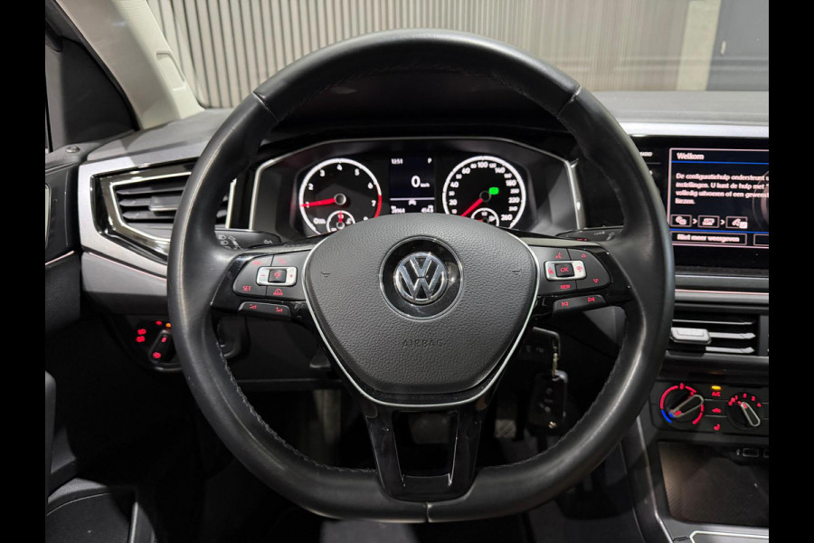 Volkswagen Polo 1.0 TSI Highline DSG / Pano / PDC / Carplay / Stoelverwarming