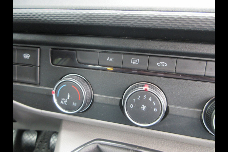 Volkswagen Transporter 2.0tdi 150pk, 4-Motion, DC, 4x4, Pick-up, Open Laadbak.