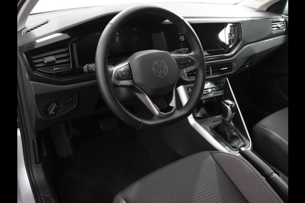 Volkswagen Polo 1.0 TSI Life Edition DSG Navigatie Apple Carplay/Android Auto Climate Control Parkeer sensoren Dab Lichtmetalen velgen