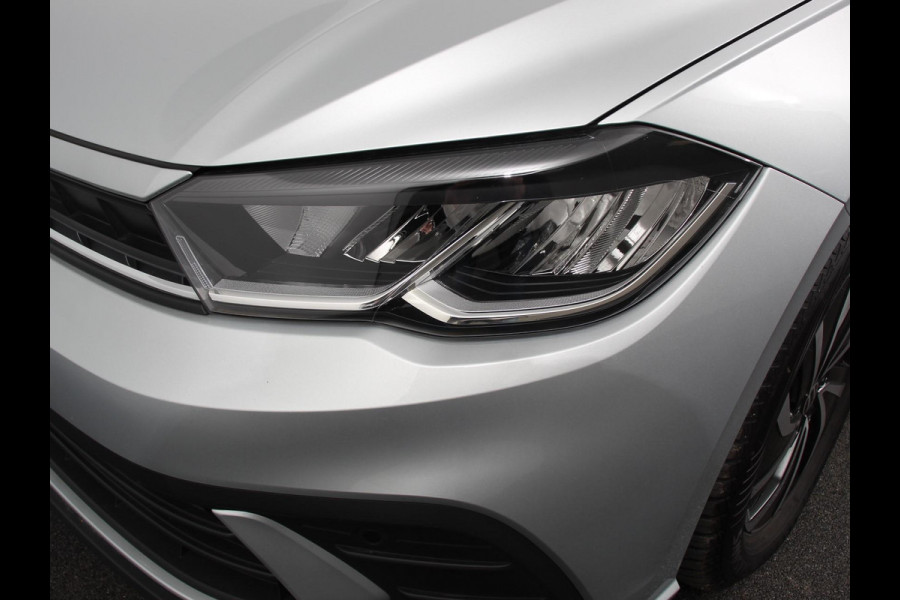 Volkswagen Polo 1.0 TSI Life Edition DSG Navigatie Apple Carplay/Android Auto Climate Control Parkeer sensoren Dab Lichtmetalen velgen