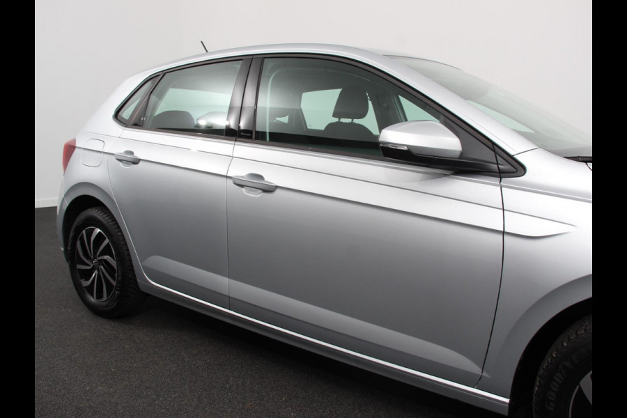 Volkswagen Polo 1.0 TSI Life Edition DSG Navigatie Apple Carplay/Android Auto Climate Control Parkeer sensoren Dab Lichtmetalen velgen