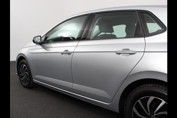 Volkswagen Polo 1.0 TSI Life Edition DSG Navigatie Apple Carplay/Android Auto Climate Control Parkeer sensoren Dab Lichtmetalen velgen